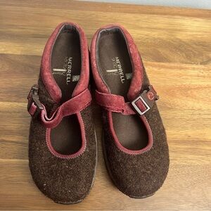 Merrell Women's Encore Wool Shoes women’s 6 Mary Jane burgundy  QForm Ortholite